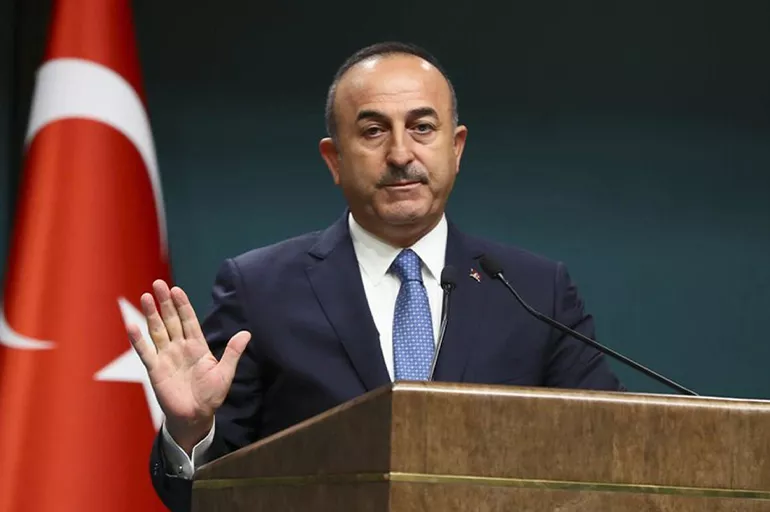 Dışişleri Bakanı Çavuşoğlu Üçlü Zirve için Bakü'ye gidecek