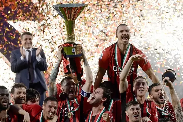 İtalya şampiyonu Milan rekor fiyata satıldı! Kulübün yeni sahibi belli oldu