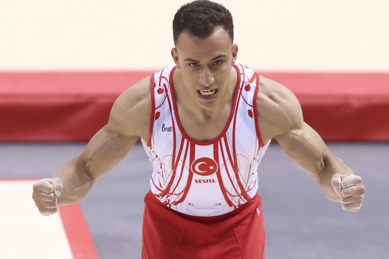 Son dakika! Milli cimnastikçi Adem Asil, altın madalya kazandı
