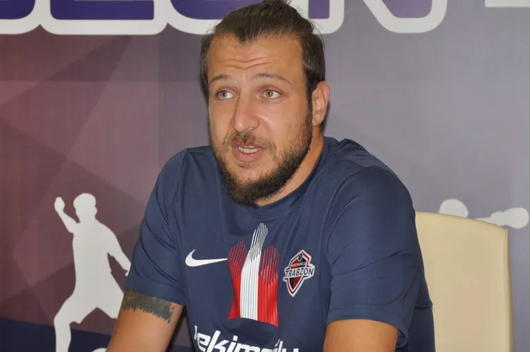 Batuhan Karadeniz'in yeni takımı belli oldu! Süper Lig hayali için imza atıyor