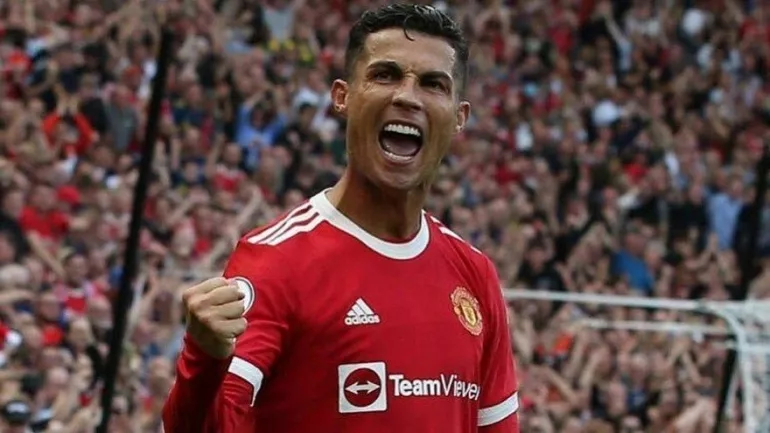 Cristiano Ronaldo Manchester United’dan ayrıldı! Ronaldo'nun yeni takımını duyanlar şokta!