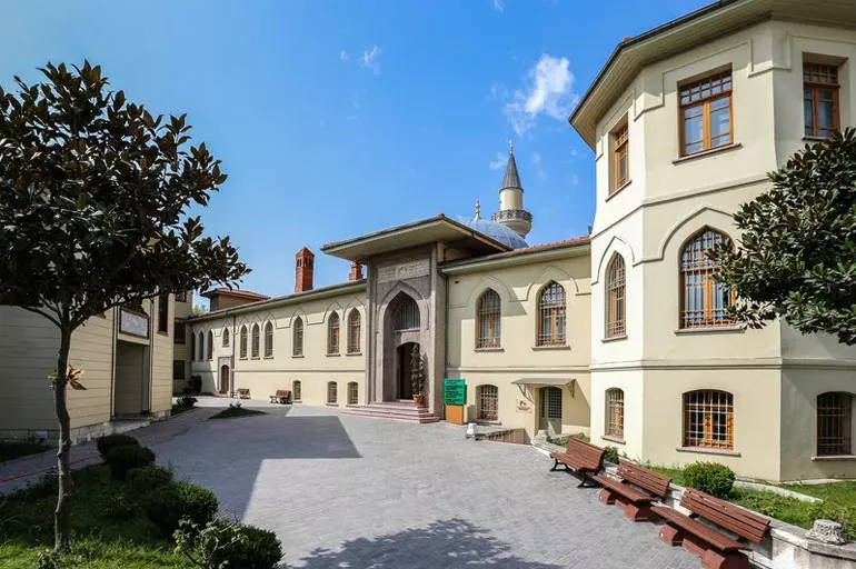 Fatih Sultan Mehmet Vakıf Üniversitesi ücretleri ne kadar 2022-2023? İstanbul Fatih Sultan Mehmet Vakıf Üniversitesi ödemeleri nasıl yapılır?