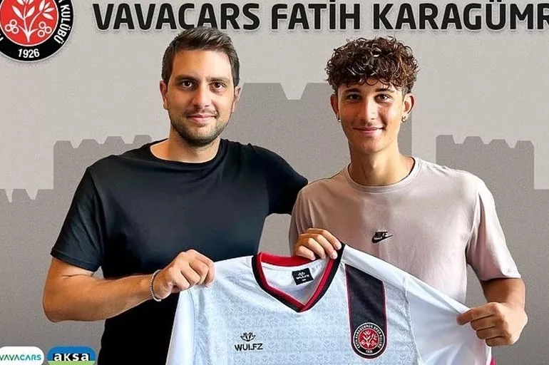 Fenerbahçe'de sürpriz ayrılık! Jorge Jesus'un gözden çıkardığı genç yıldız Fatih Karagümrük'e imza attı