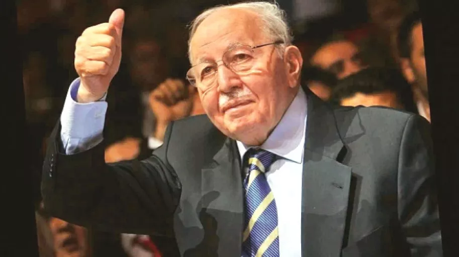 Tarihte Bugün (19 TEMMUZ): Refah Partisi kuruldu. Genel başkanlığa Ali Türkmen getirildi.