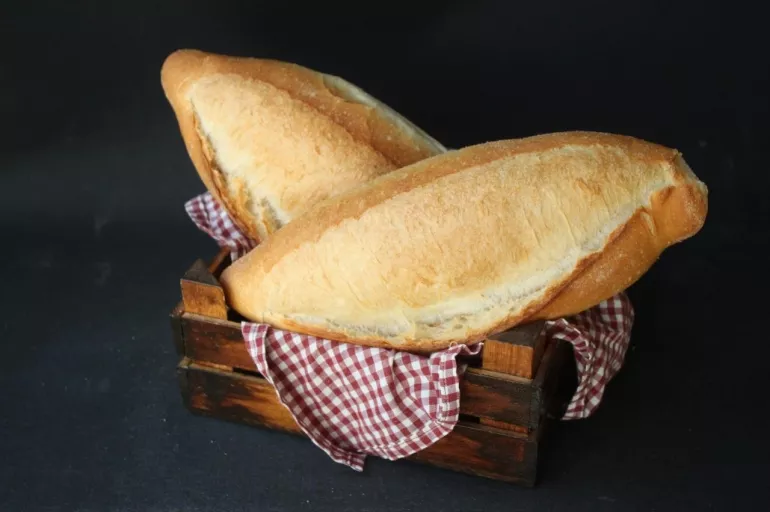 Beyaz ekmek bağımlılık yapıyor! Şeker ve kalp hastalıklarına yol açan beyaz ekmeği tüketmekten neden vazgeçemiyoruz?