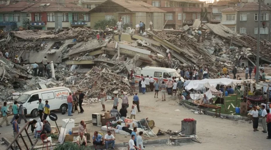 İstanbul için tüyler ürperten uyarı: Süre doldu deprem olacak 1 milyon kişi evsiz kalacak