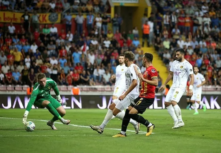 Kayserispor, İstanbulspor'u tek gole geçti