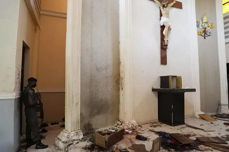 Nijerya'da kilise izdihamı! 8 kişi hayatını kaybetti