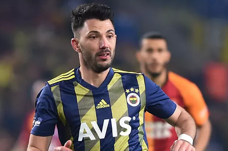 Tolgay Arslan kimdir, kaç yaşında ve aslen nereli? Tolgay Arslan, Konyaspor'a mı transfer oluyor?