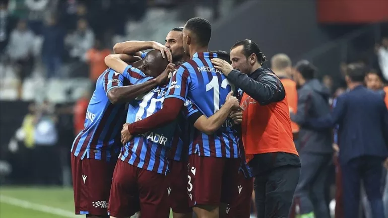 Trabzonspor'da flaş ayrılık! Milli futbolcunun transferi "Komando" ifadesiyle duyuruldu