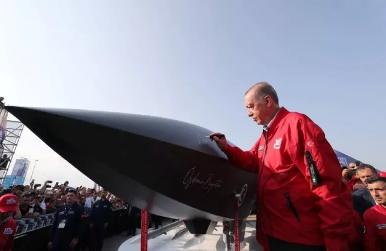 Cumhurbaşkanı Erdoğan'dan 'Kızılelma'ya imza