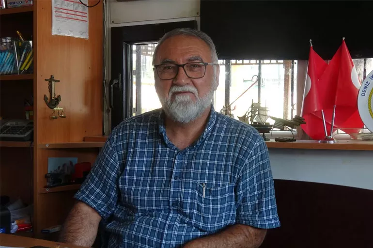 Konya'da Heimlich manevrası yaparak kendi hayatını kurtardı