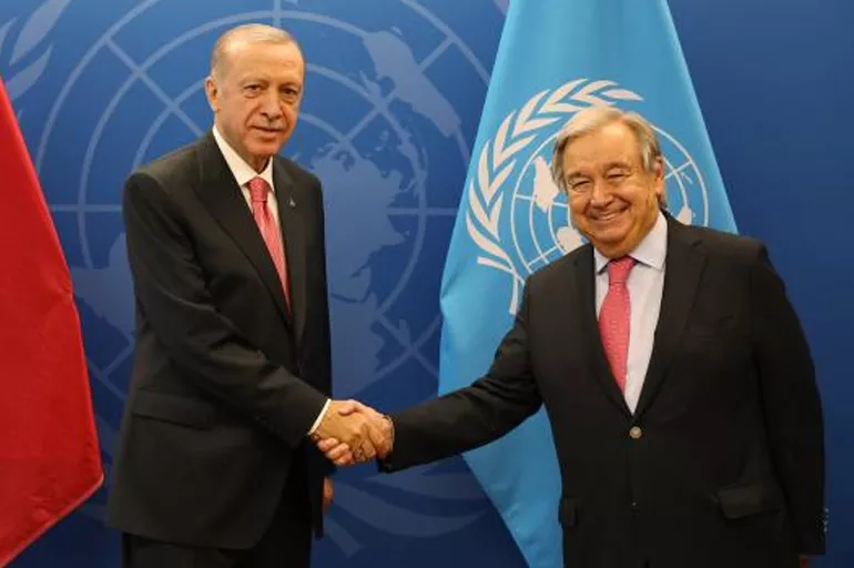 Son dakika: Cumhurbaşkanı Erdoğan'dan BM konuşması sonrası flaş görüşme! Guterres ile bir araya geldi
