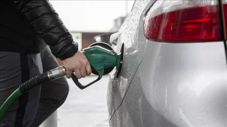 Anlaşma sağlandı: Benzin ve dizel otomobillerin satışı yasaklanacak