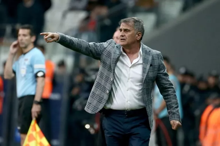 Beşiktaş’ın yeni teknik direktörü belli oldu! 1,5 yıllık anlaşma sağlandı
