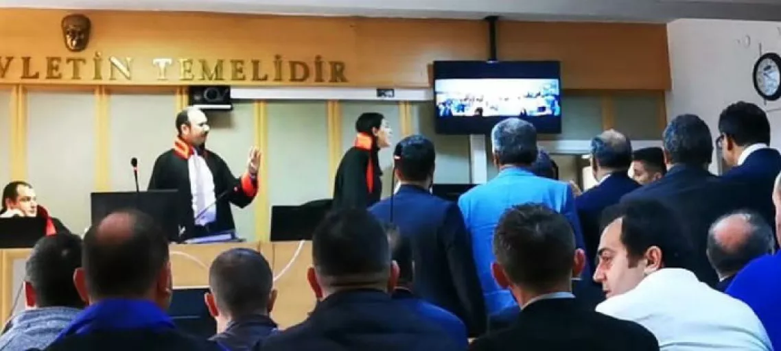CHP'li vekiller maganda gibi mahkeme salonunu basmıştı! Başsavcılık harekete geçti