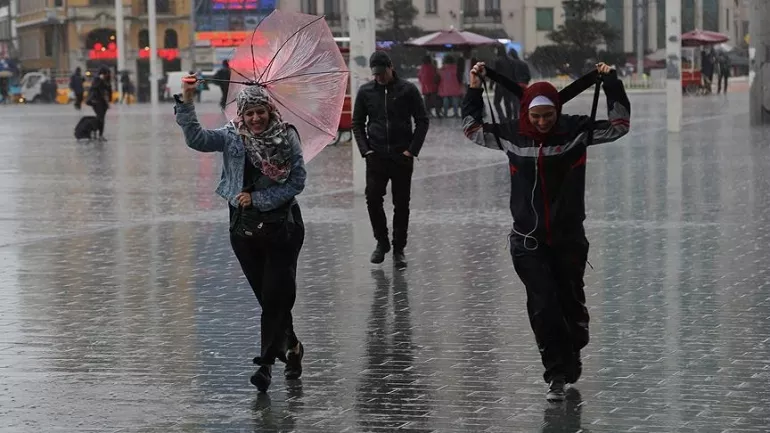İstanbul için beklenmedik uyarı: 'Endişe verici gün'
