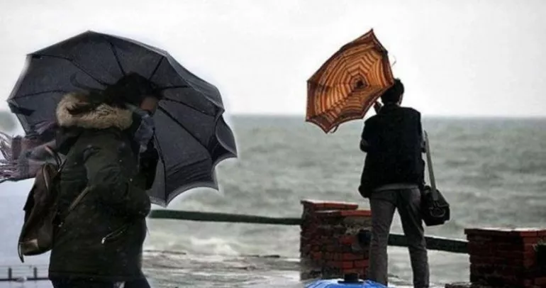 İstanbul Valiliği'nden kritik uyarı: Kuvvetli rüzgar ve fırtınaya dikkat
