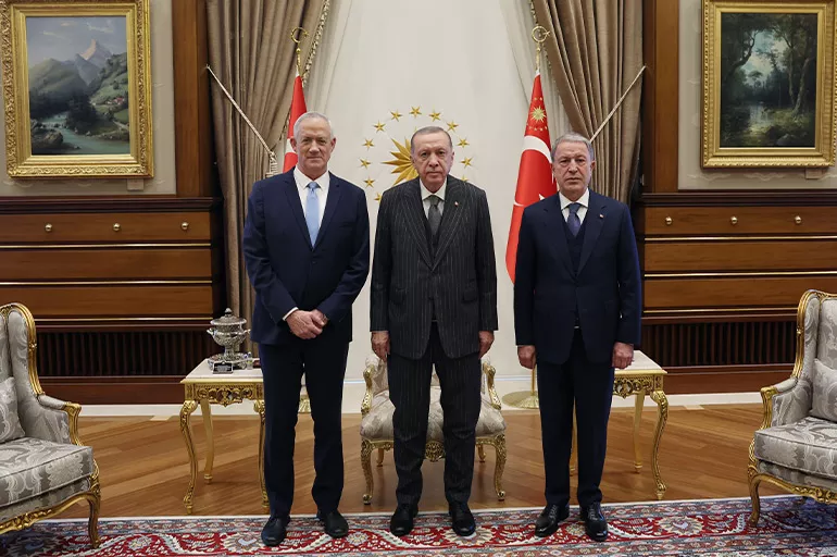 Son dakika: Cumhurbaşkanı Erdoğan, İsrail Savunma Bakanını kabul etti