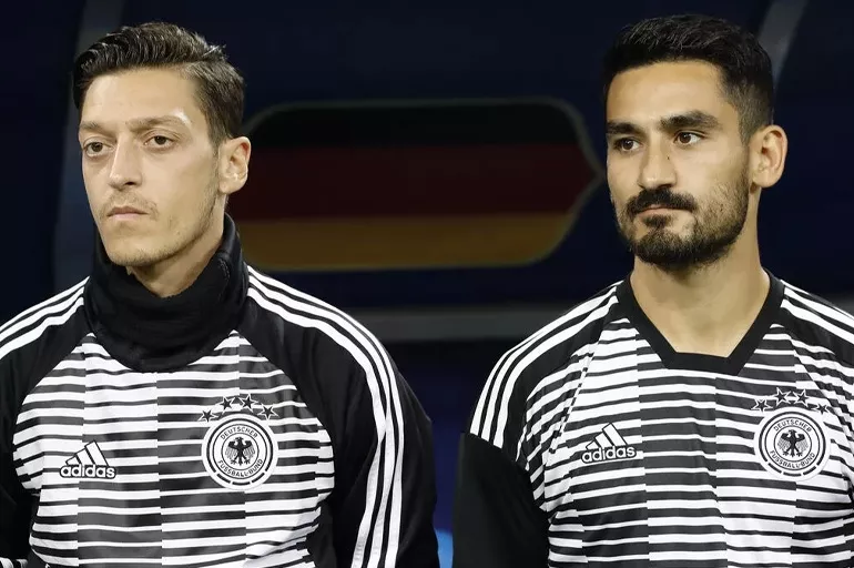 Almanya, Türk yıldızı Katar'a götürecek! 2022 Dünya Kupası kadrosunu duyurdular