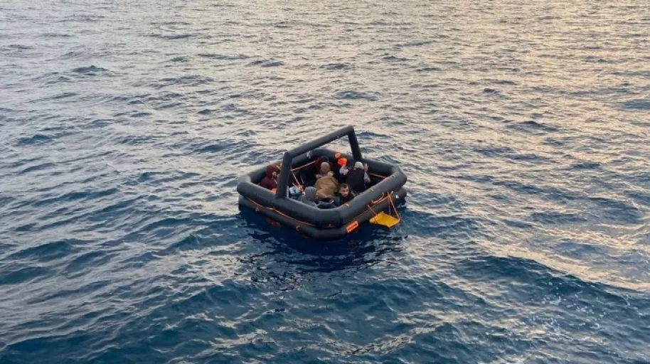 Göçmenlere 'Yunan' zulmü: Türk kara sularına geri itilen 9 göçmen kurtarıldı