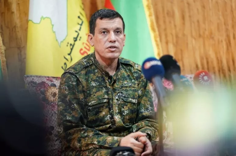 Köşeye sıkışan YPG elebaşı ABD'den yardım dilendi: Türkleri durdurun