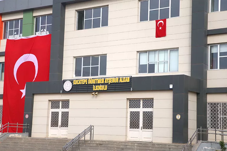 PKK'lı teröristlerin hain saldırısında şehit olan Ayşenur Alkan'ın adı yaşatılacak! Adı okuluna verildi
