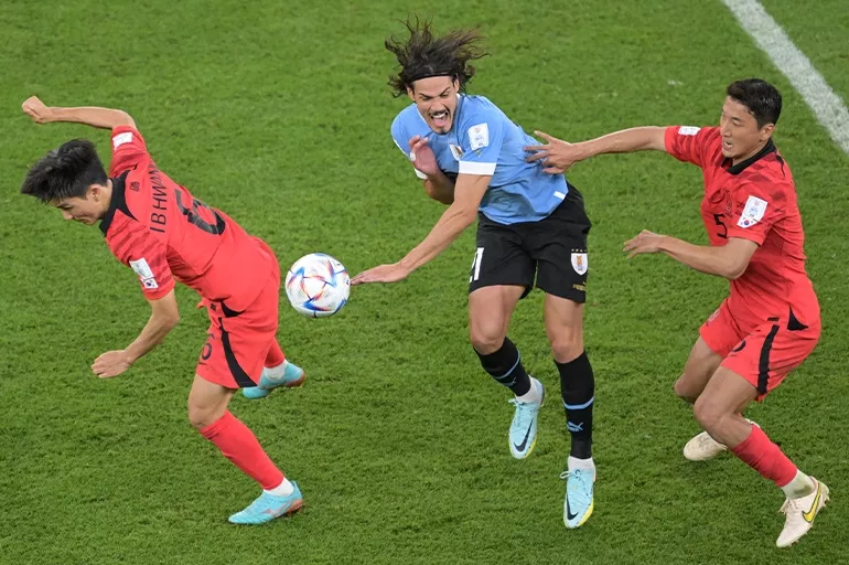 Uruguay'dan kötü başlangıç! 2022 Dünya Kupası'nda sürprizler devam ediyor