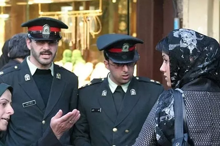 Resmen açıklandı! İran'da ahlak polisi uygulaması lağvedildi