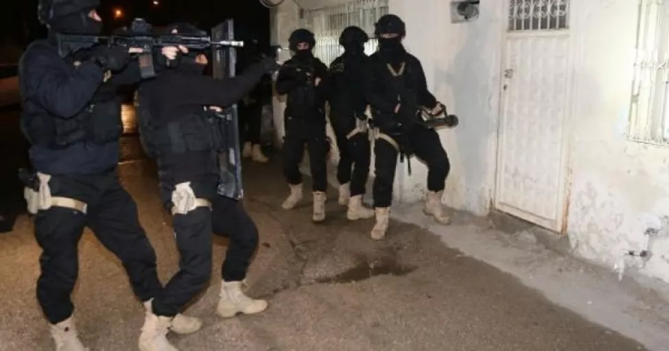 Adana'da terör örgütü DEAŞ'a dev operasyon! Çok sayıda gözaltı var