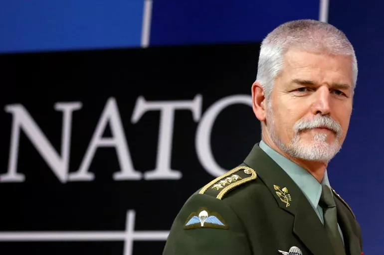 Çekya'nın yeni cumhurbaşkanı belli oldu! Eski bir NATO generali