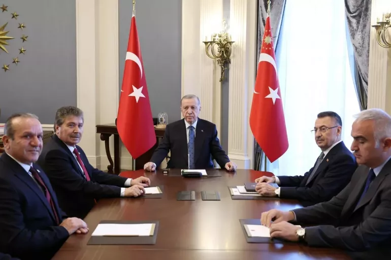 Cumhurbaşkanı Erdoğan KKTC Başkanı Üstel'i kabul etti