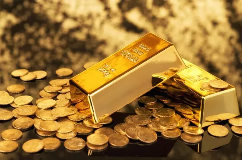 Yatırımcıların güvenli limanı altın yükselecek mi? Uzmanlar altın fiyatları için yeni tarih verdi!