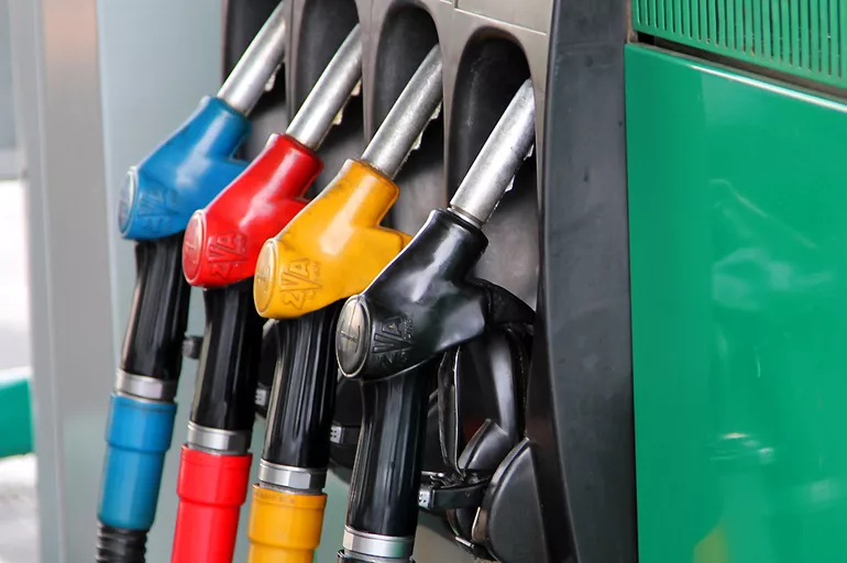 22 Şubat Çarşamba benzin fiyatları: İstanbul, Ankara, İzmir benzin fiyatı ne kadar? Benzin litre kaç TL?