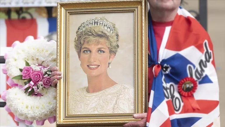 Boşanma sürecini yazdığı mektuplar ortaya çıktı: Prenses Diana'dan pişmanlık itirafı