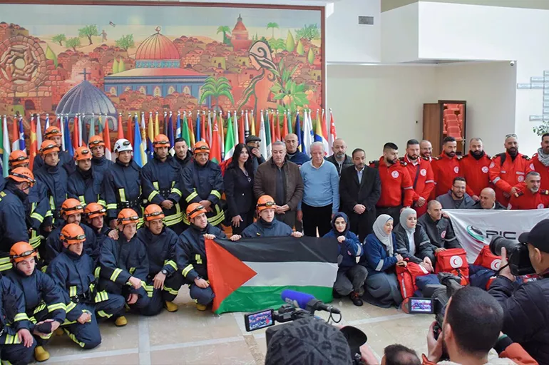 Filistin'in arama kurtarma ekibi Türkiye'ye geldi! Zor günde yalnız bırakmadılar