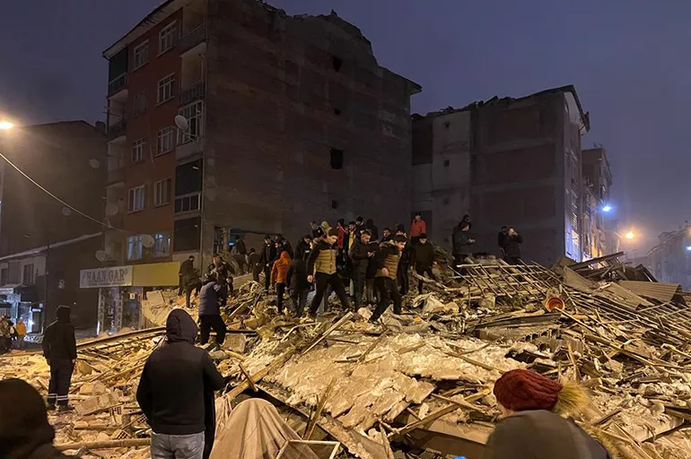 İkinci depremin merkez üssü Elbistan Belediyesi'nden İmar Arşivi açıklaması! 'Kim olursa olsun yargı önünde hesap verecek'