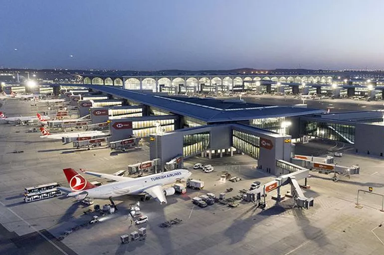 İstanbul Havalimanı'nı kullanacak yolculara İGA'dan uyarı! 'Kontrol edin'