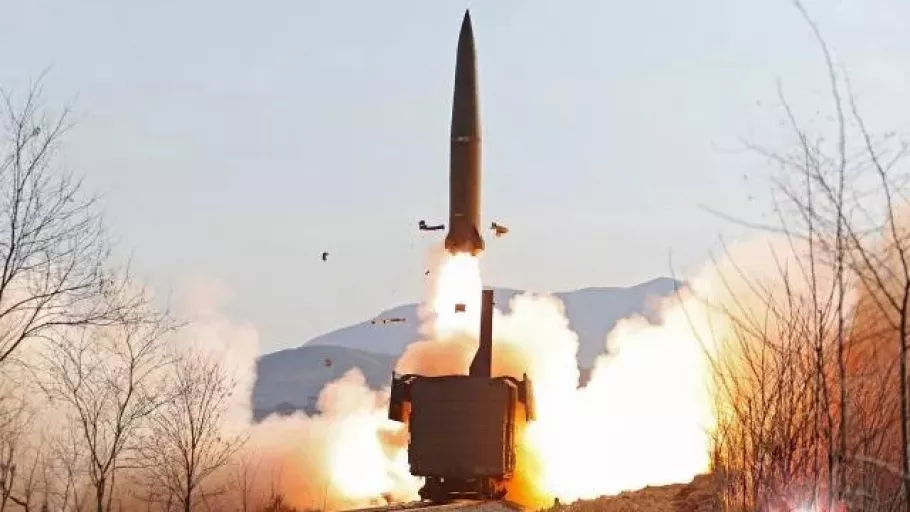 Kuzey Kore durulmuyor! Japon Denizi'ne ardı ardına balistik füze denemeleri yapıldı