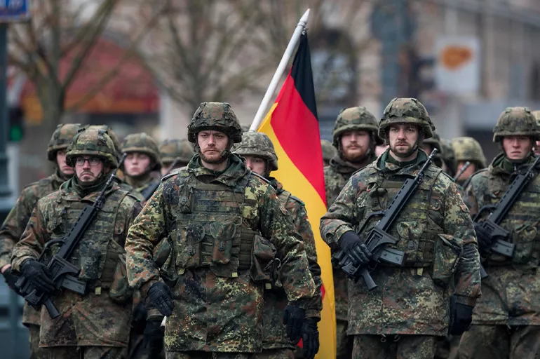 Alman bakandan flaş açıklama: Ordumuz ülkeyi savunacak güçte değil