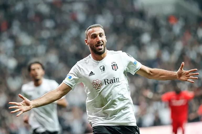 Beşiktaş'ta mutlu son! Cenk Tosun'un opsiyonu devreye giriyor