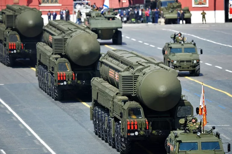 BM'den Rusya'ya nükleer silah tepkisi! 'Anlaşmaya uyun'