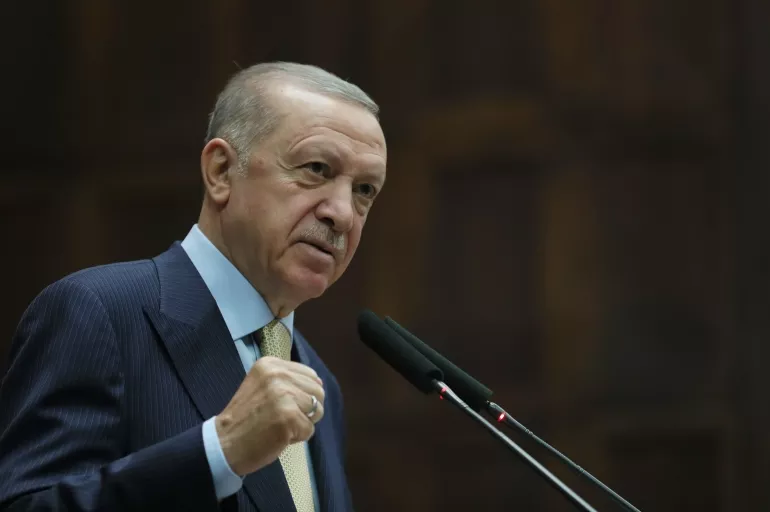 CHP'ye yakın anketçi konuştu: Erdoğan'ı Kılıçdaroğlu'nun önünde görüyorum