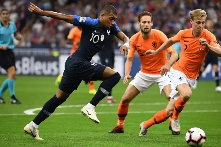Euro 2024 Avrupa elemeleri | Fransa - Hollanda maçı ne zaman, saat kaçta oynanacak? Euro 2024 elemeleri Fransa - Hollanda maçı donmadan izle!