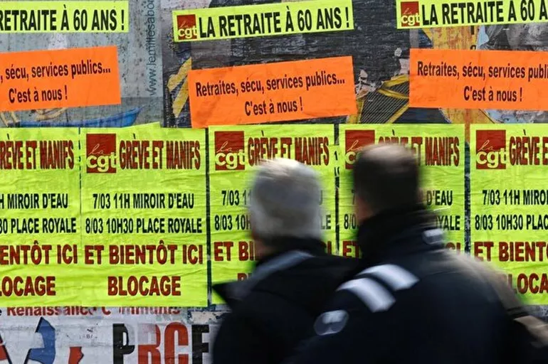 Fransa'da grev hayatı durma noktasına getirdi! Toplu taşımalar çalışmayacak