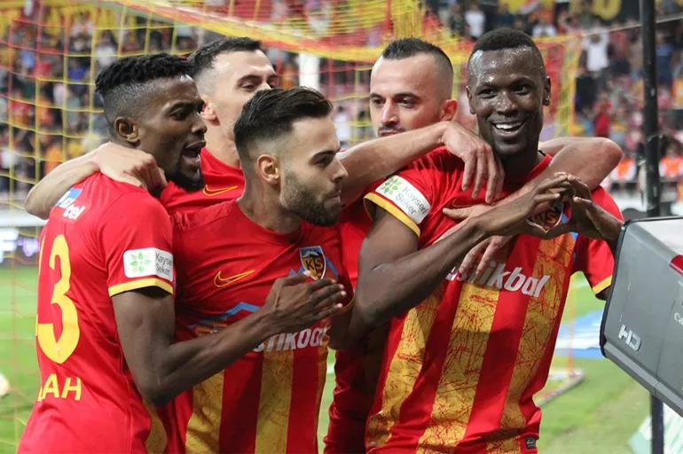 Kayserispor - Ümraniyespor maçının tarihi değiştirildi