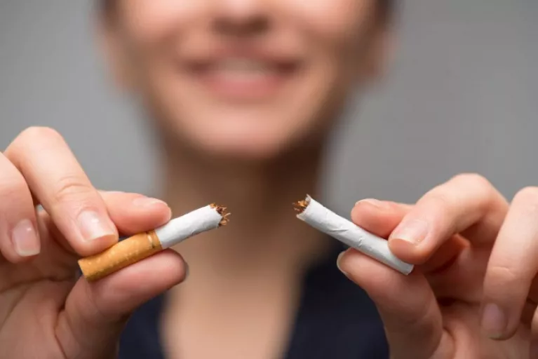 Sigarayı bırakmak şart oldu: Birçok markaya dev zam yapıldı! Bakın en ucuz sigara kaç TL oldu?