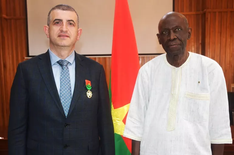 Haluk Bayraktar'a Burkina Faso ulusal nişanı!