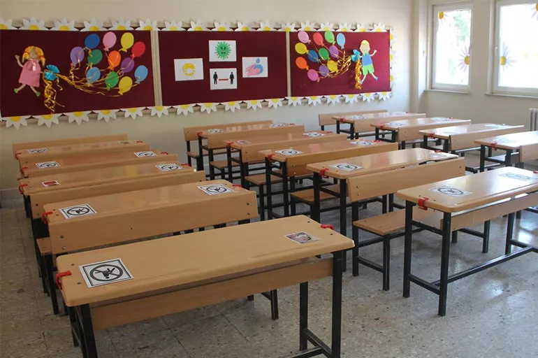 15 mayıs okullar tatil mi, kaç gün tatil? Bakan Özer'den son dakika açıklaması!