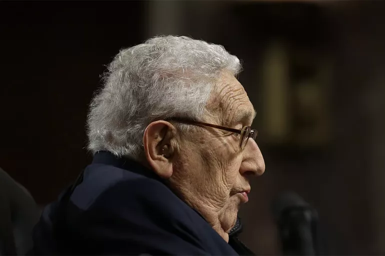 Kissinger tarih verdi: Rusya ile Ukrayna arasındaki barış müzakereleri ne zaman başlayacak?